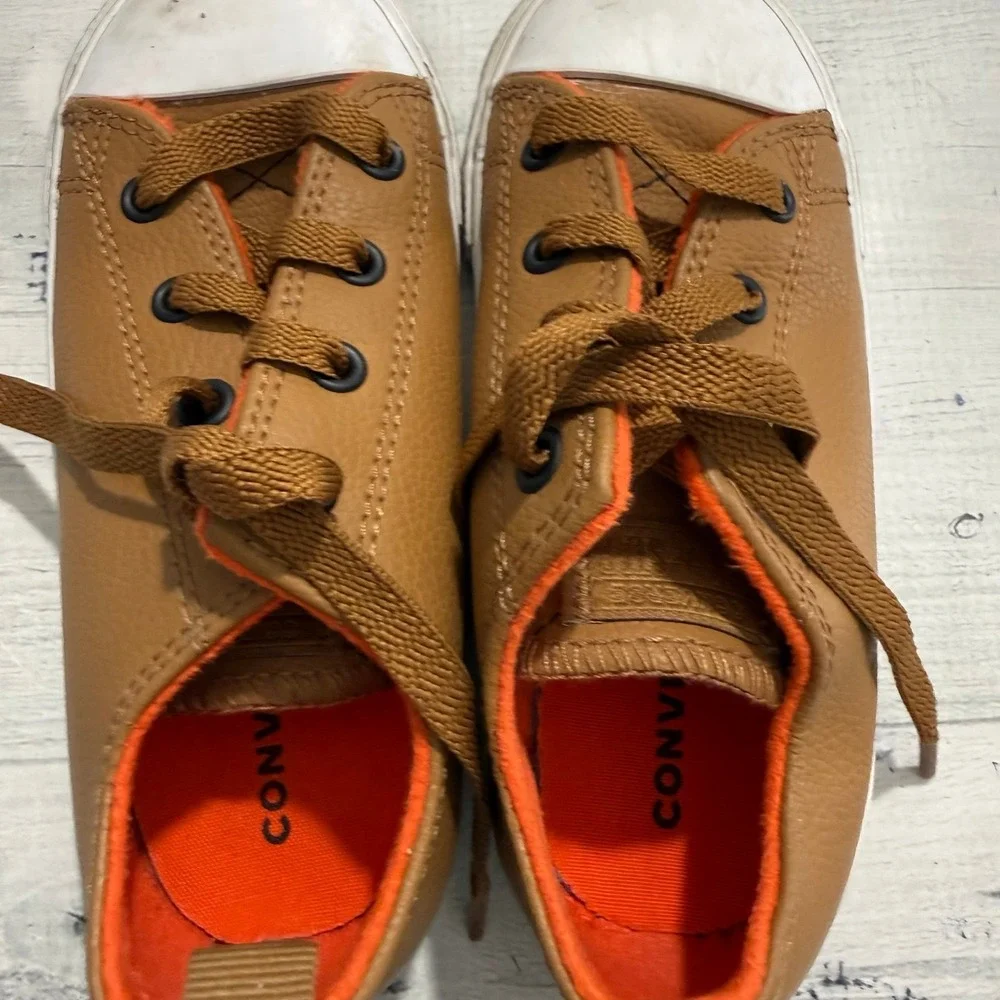 Converse boys tan brown shoes little kids size 10